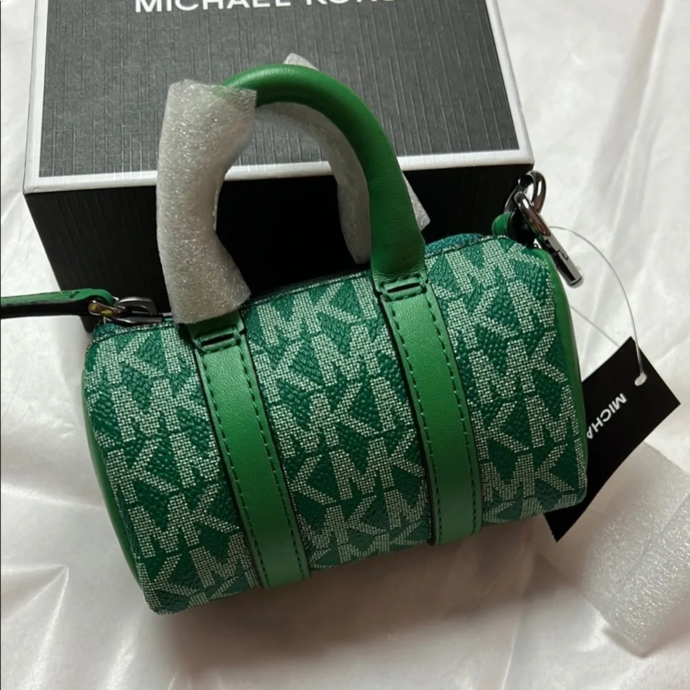 Michael Kors nwt stylish